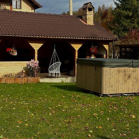 Vila Lilica Bran  Bagian luar foto